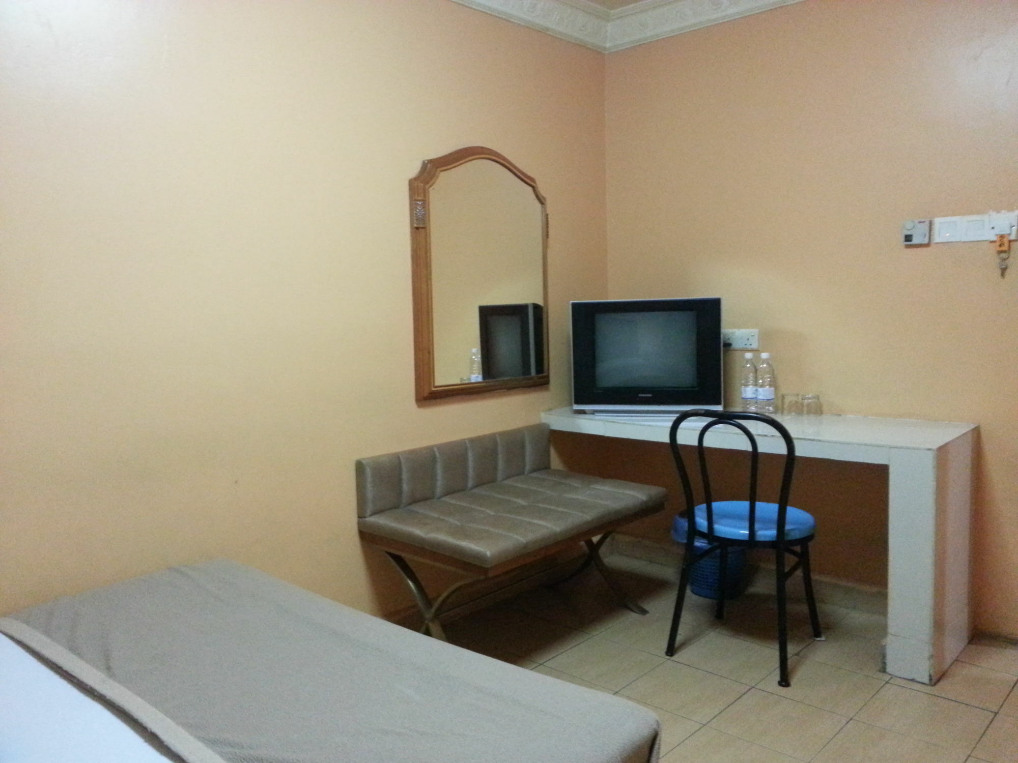 Hotel Times Inn Batu Caves 甲洞 外观 照片