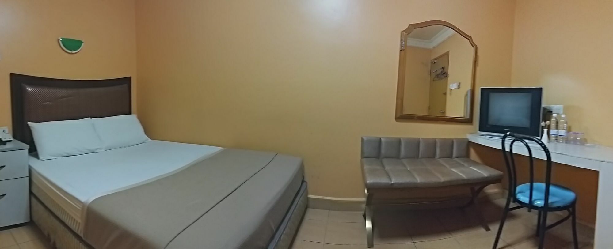 Hotel Times Inn Batu Caves 甲洞 外观 照片
